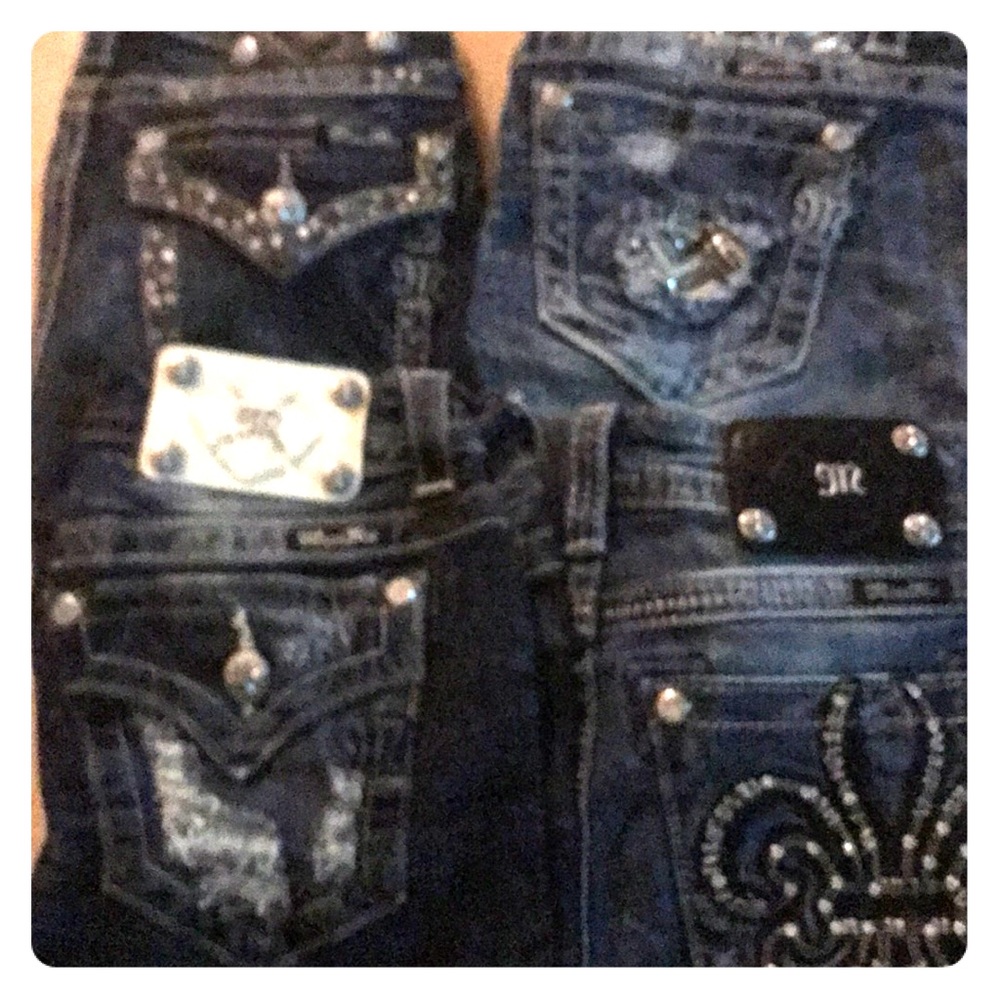 MissMe jeans size 25 the light ones are size 24